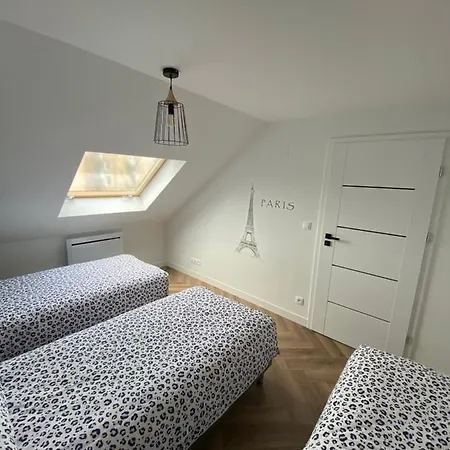 Les Rives Saint Symphorien, Meubles Lejlighed