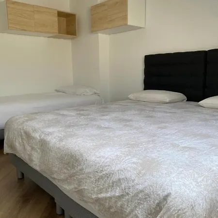 Les Rives Saint Symphorien, Meubles Apartment