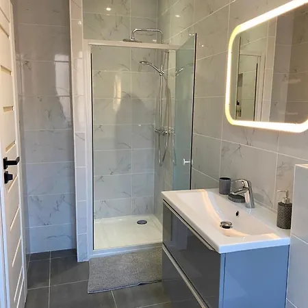 Les Rives Saint Symphorien, Meubles Lejlighed