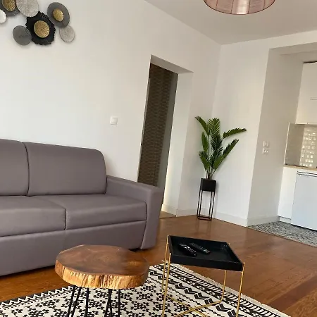 Lejlighed Les Rives Saint Symphorien, Meubles *