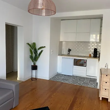 Lejlighed Les Rives Saint Symphorien, Meubles *