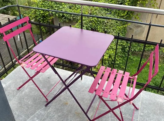 Les Rives Saint Symphorien, Meubles *