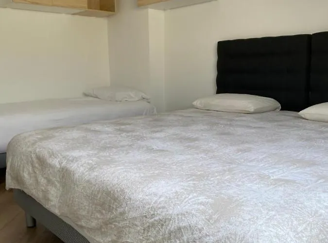 Les Rives Saint Symphorien, Meubles Appartamento